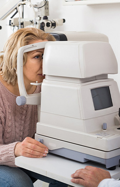 Corneal Pachymetry, OCT and Retinal Photography
